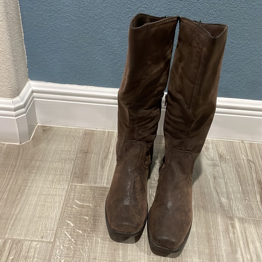 Rampage ILINKA Riding Boot-Brown